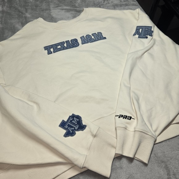 Pro Standard Sweaters - Pro Standard Texas A&M Womens Crop Sweater Sweatshirt Cream Blue Patch New
